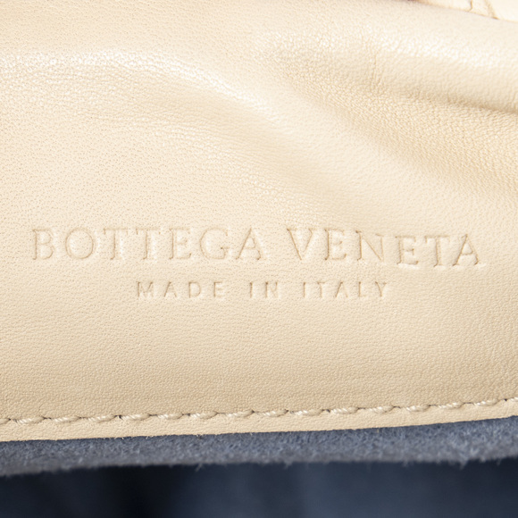 Bottega Veneta Flap Shoulder Bag - Picture 3 of 9